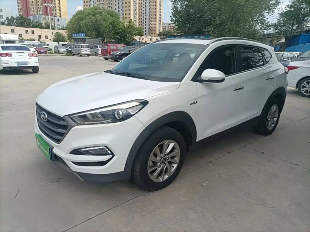 Hyundai Tucson 2016 — фото 2