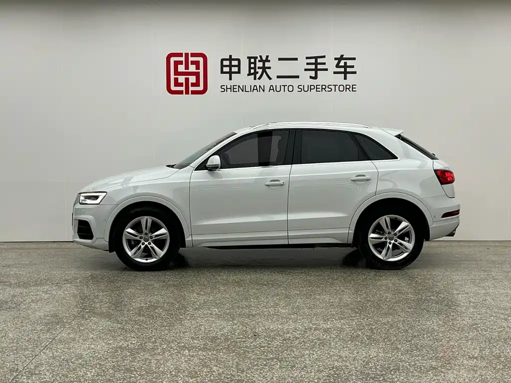 Audi Q3 2018 — фото 3