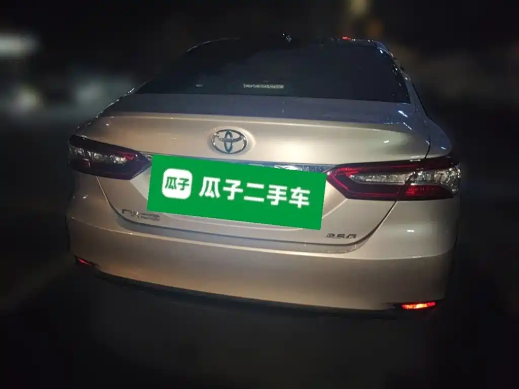 Toyota Camry 2021