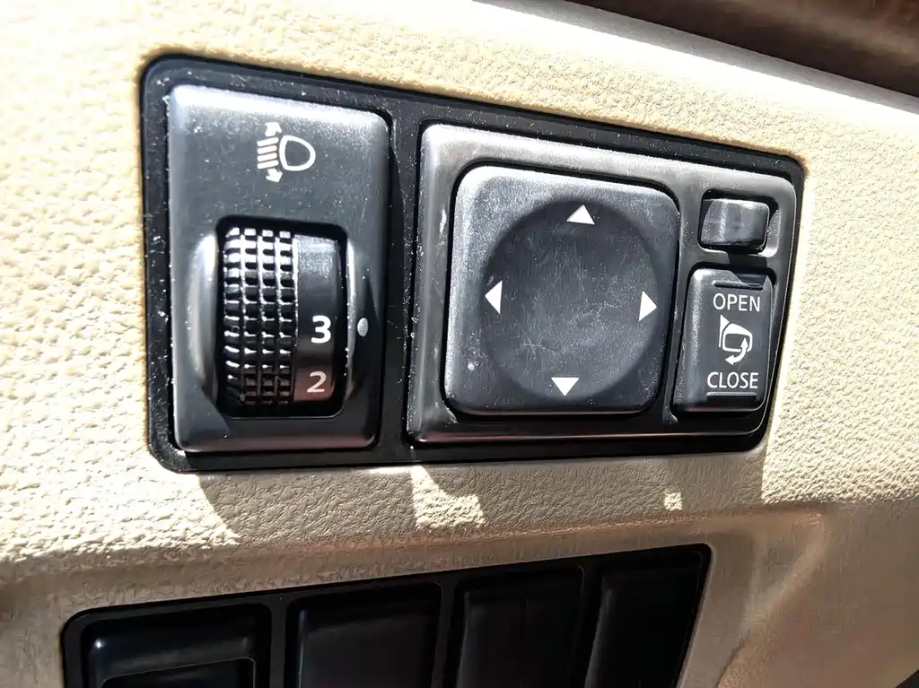 Nissan Sylphy 2010 — фото 12