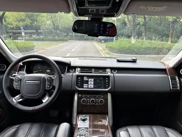 Land Rover Range Rover 2015