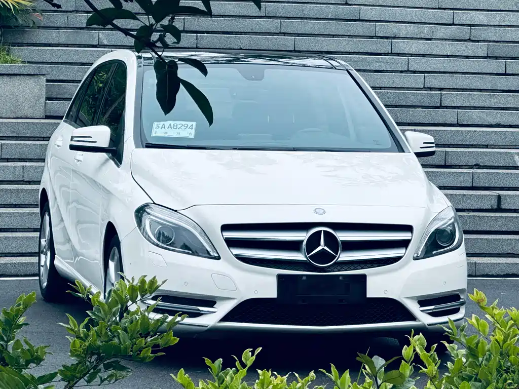 Mercedes-Benz B-Class 2014 — фото 4