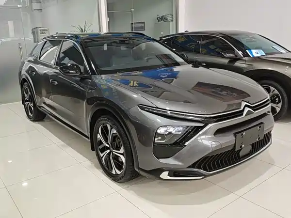 Citroën Versailles C5 X 2021
