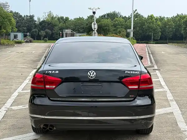 Volkswagen Passat 2016