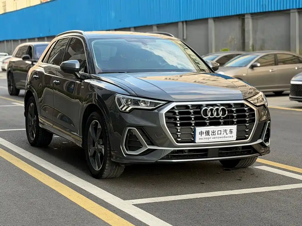 Audi Q3 2022