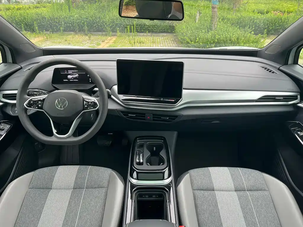 Volkswagen ID 4 CROZZ 2025