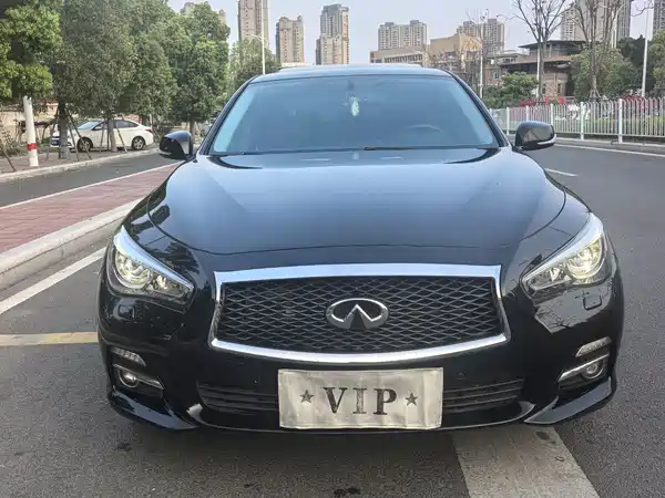 Infiniti Q50L 2016