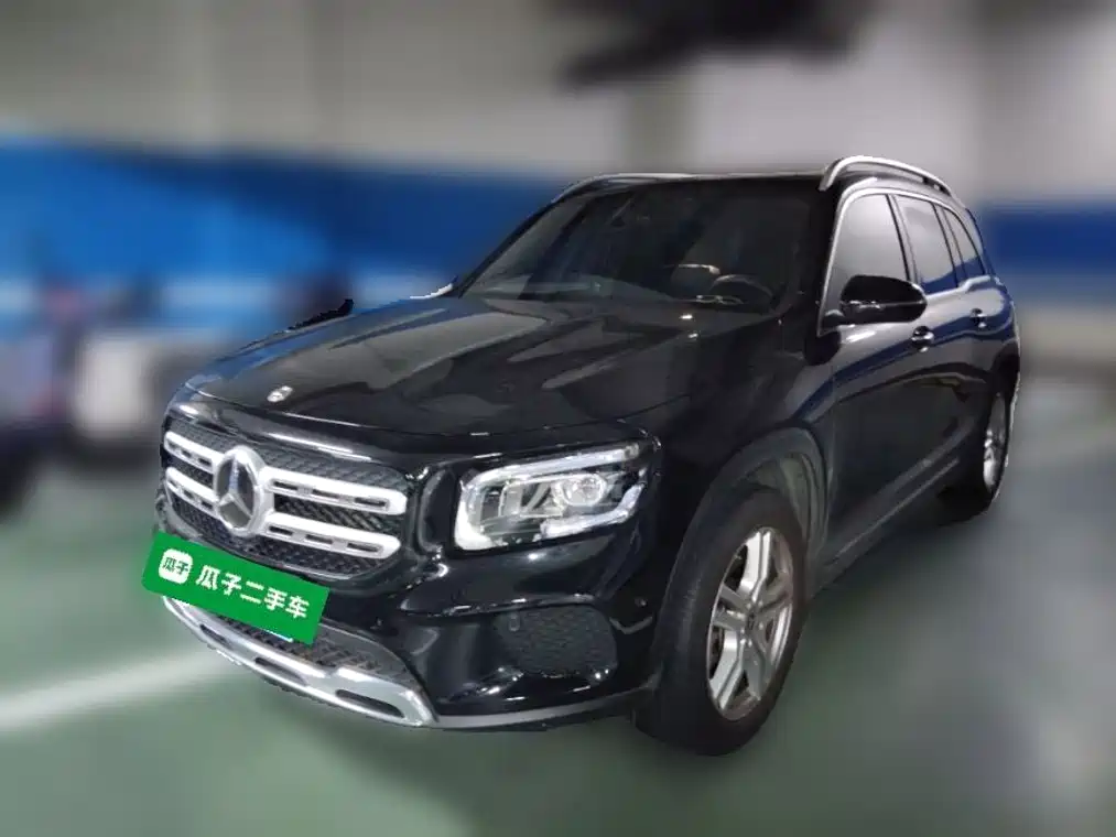 Mercedes-Benz GLB 2023