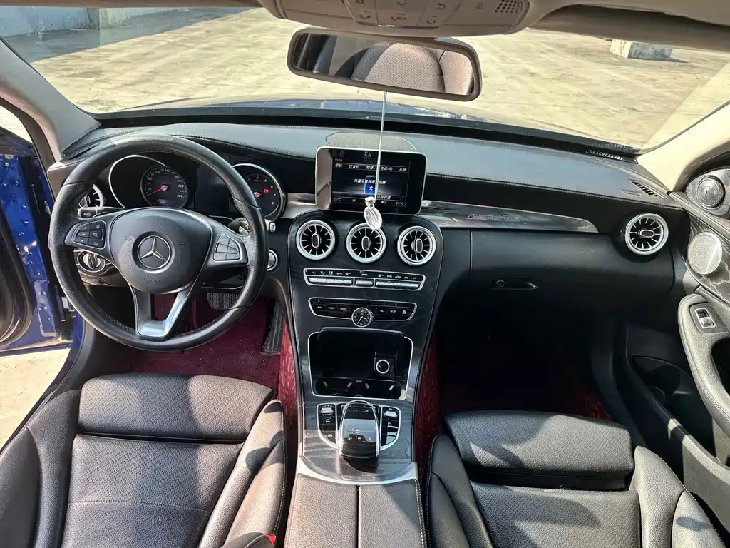 Mercedes-Benz C-Class 2018 — фото 5