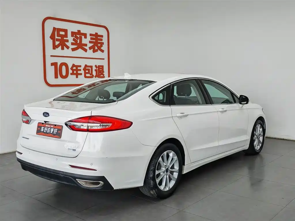 Ford Mondeo 2022 — фото 2