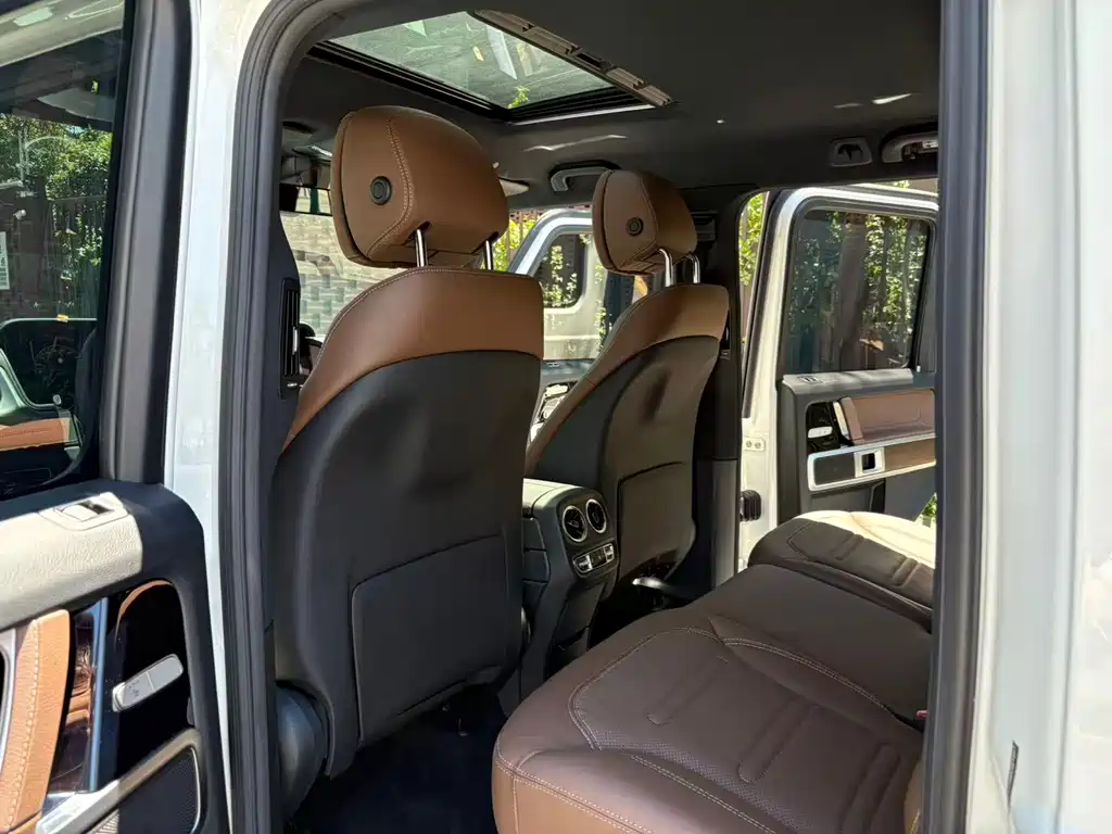 Mercedes-Benz G-Class 2022 — фото 10