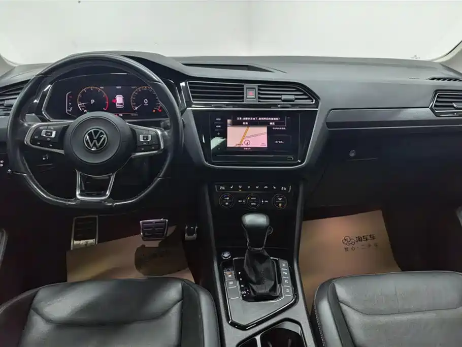 Volkswagen Tiguan L 2021 — фото 12