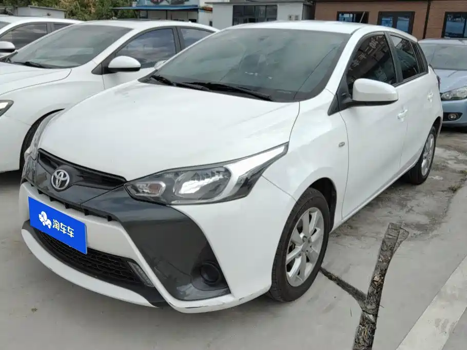 Toyota Yaris L 2019