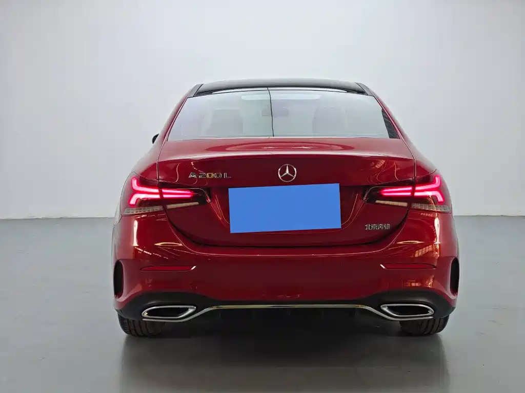 Mercedes-Benz A-Class 2023 — фото 4