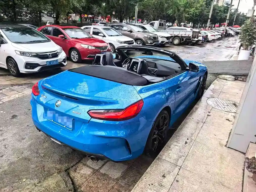 BMW Z4 2023 — фото 5