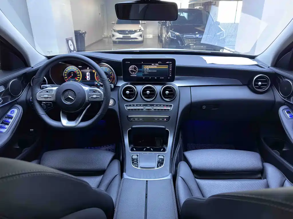 Mercedes-Benz C-Class 2020 — фото 21