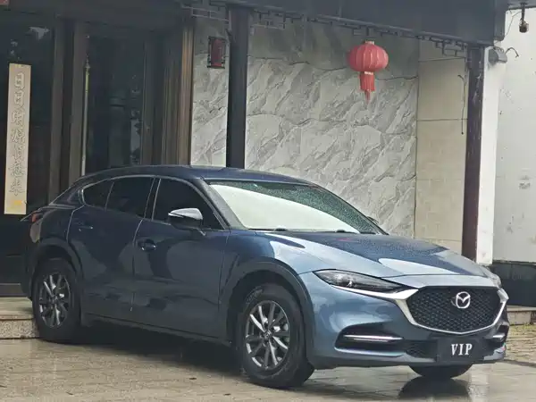 Mazda CX-4 2020