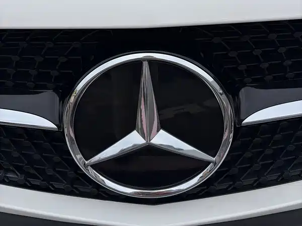 Mercedes-Benz C-Class 2021