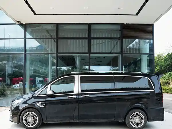 Mercedes-Benz Vito 2021