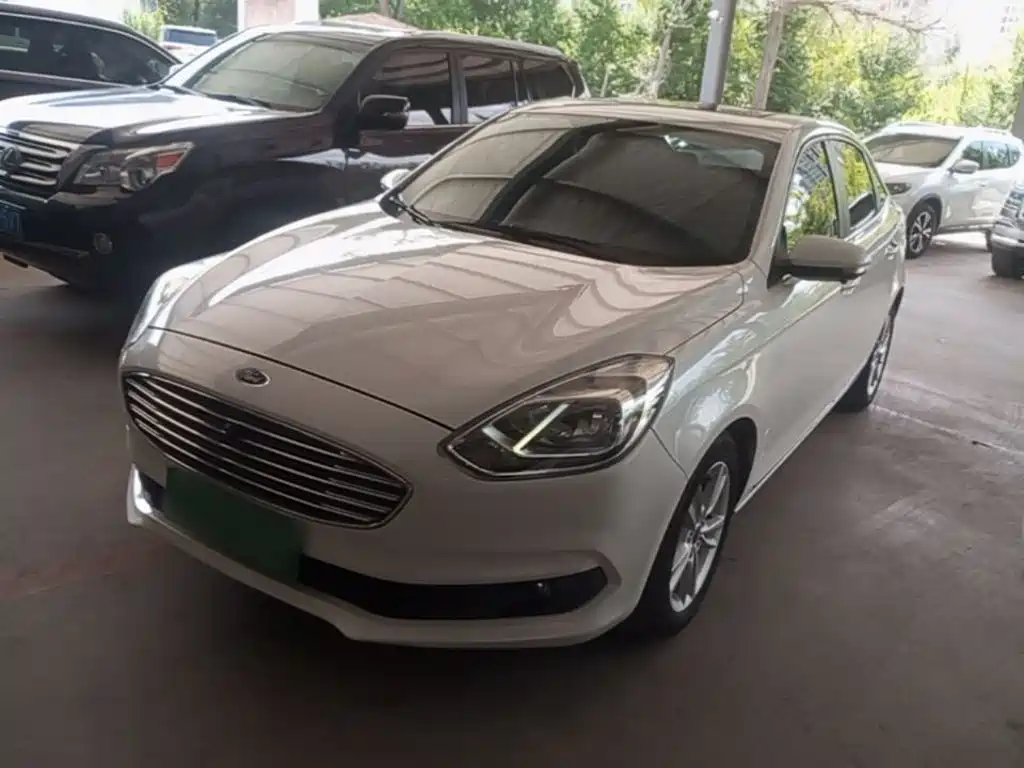 Ford Forrest 2019