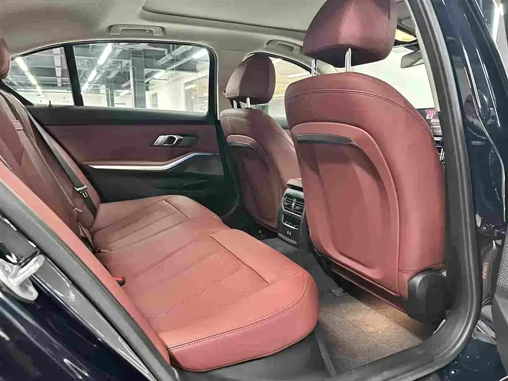 BMW i3 2026 — фото 13