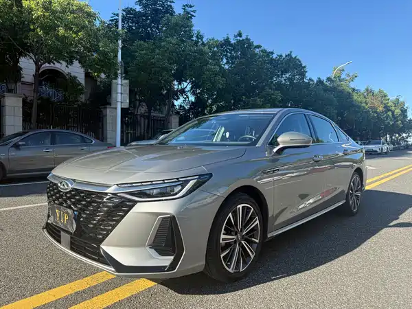 Chery Arrizo 8 2024