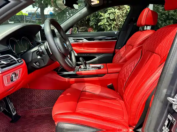BMW 7 Series 2019