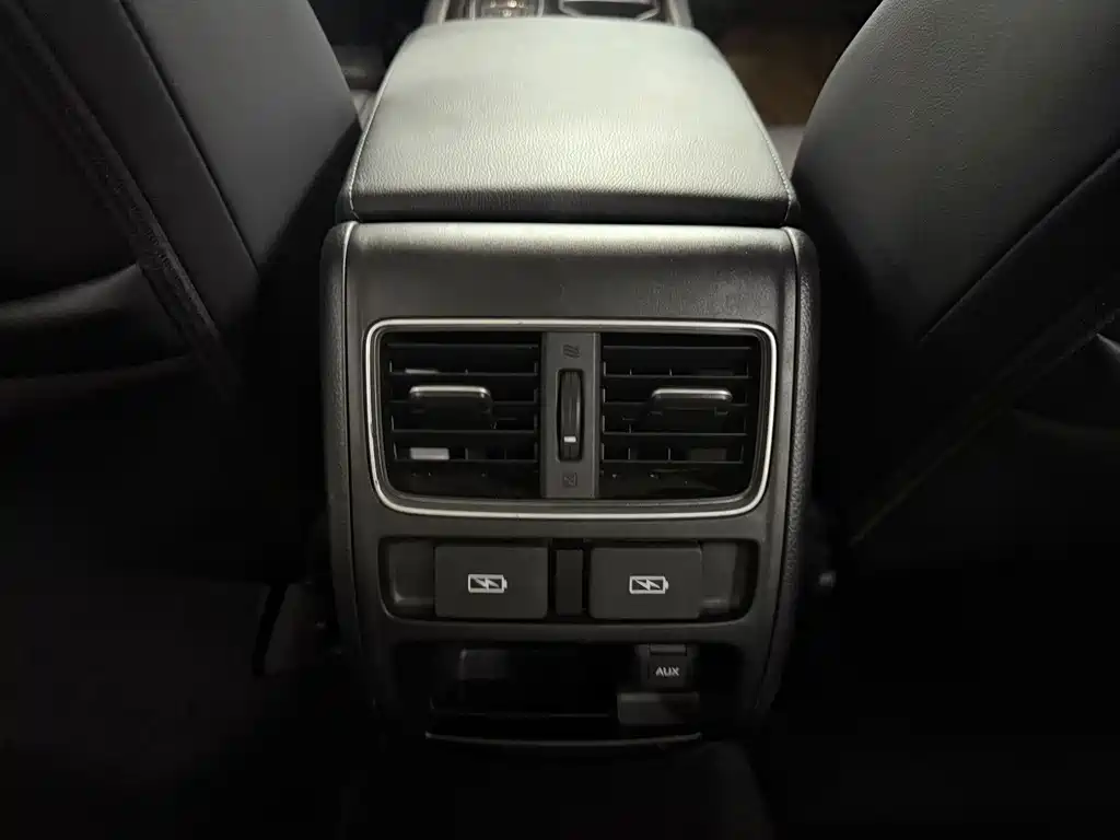 Honda Accord 2021 — фото 20
