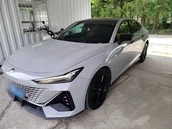 Changan UNI-V 2022