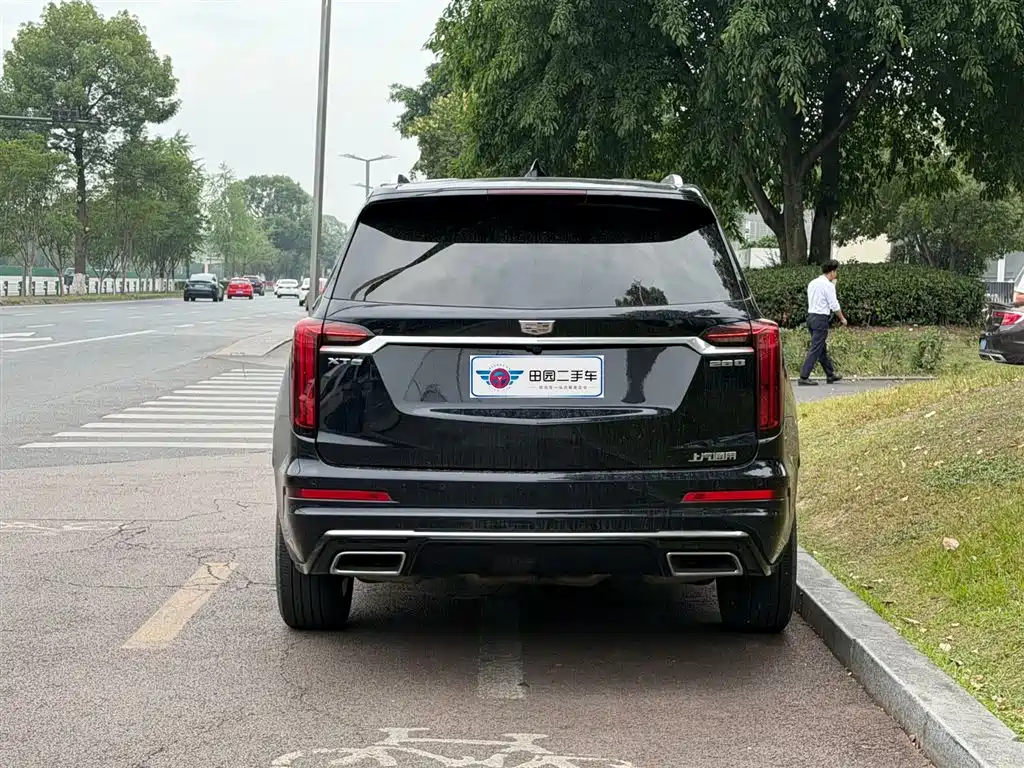 Cadillac XT6 2021 — фото 5