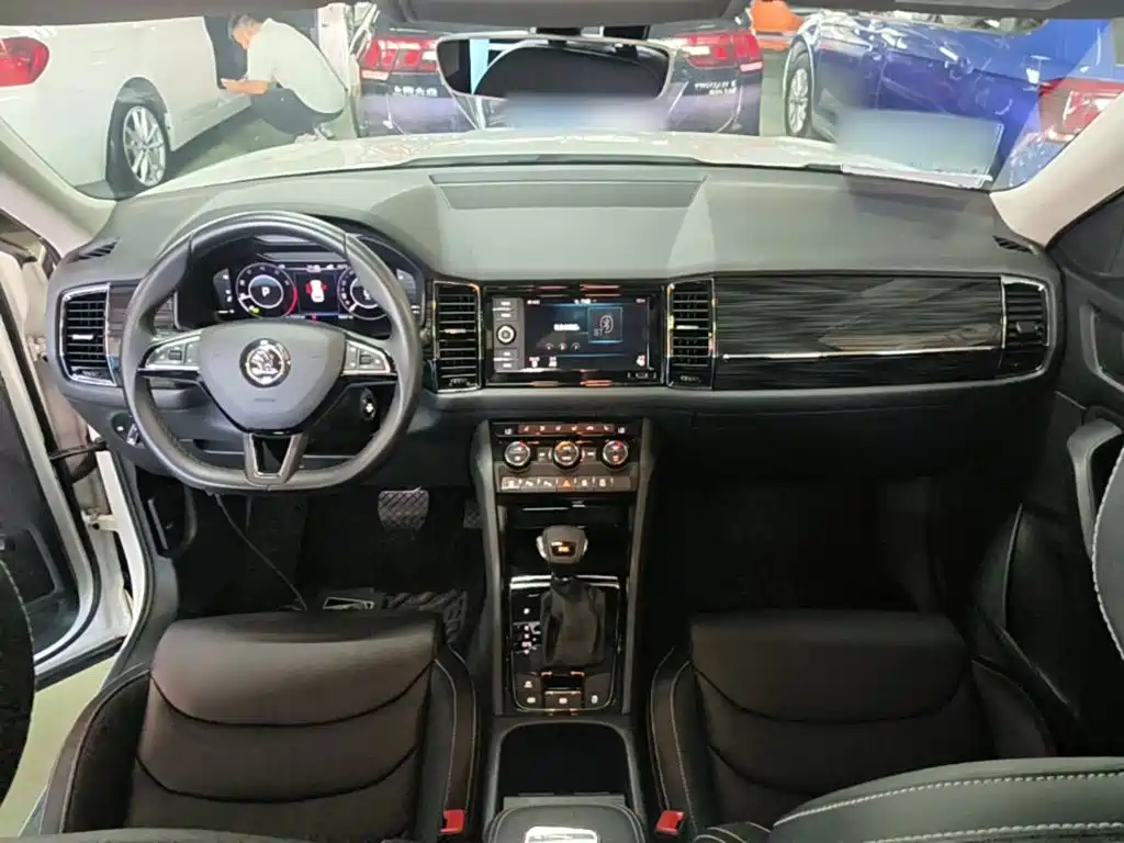 Skoda Kodiaq 2021 — фото 10