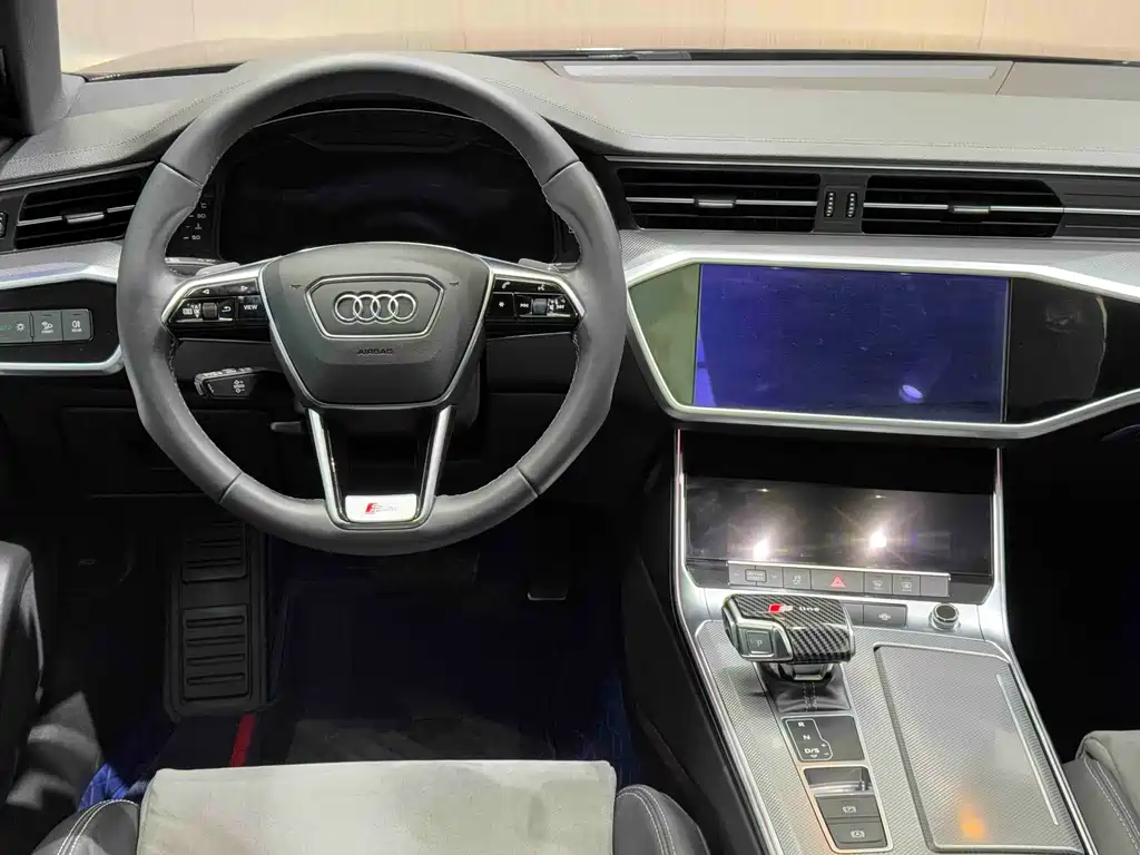 Audi A6L 2021 — фото 17
