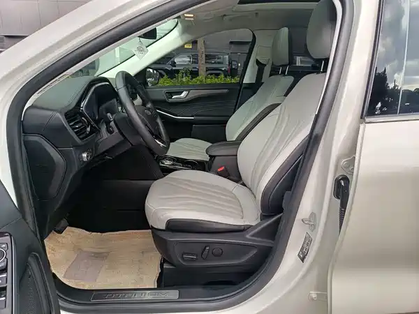 Ford Edge 2020
