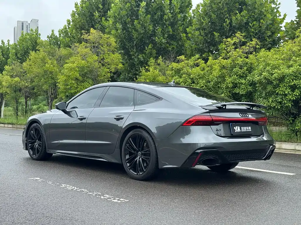 Audi A7 2024 — фото 5