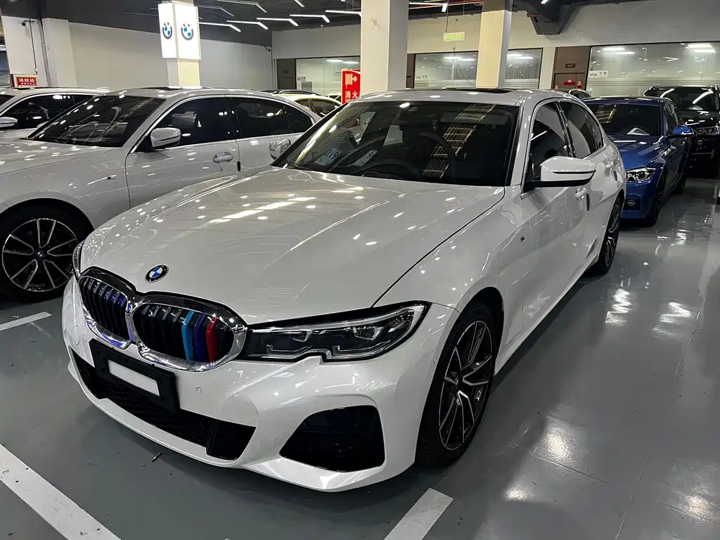 BMW 3 Series 2021