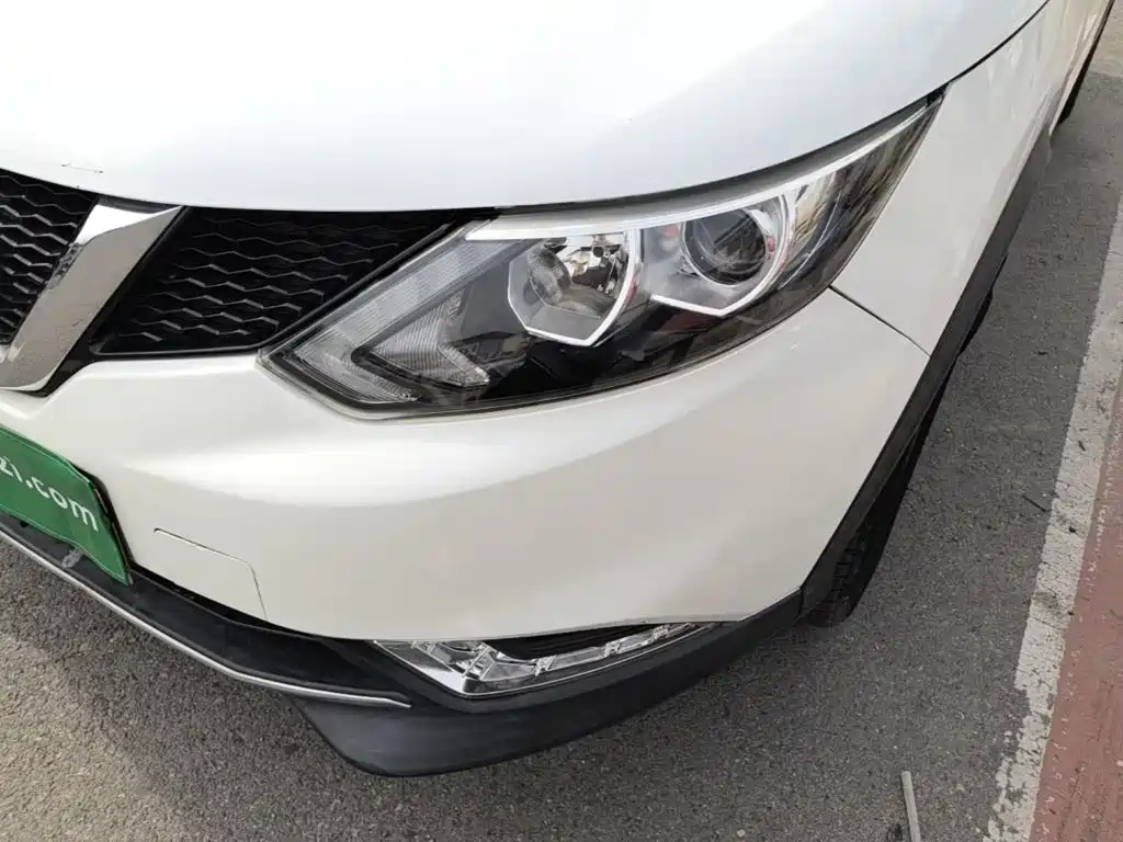 Nissan Qashqai 2017 — фото 18