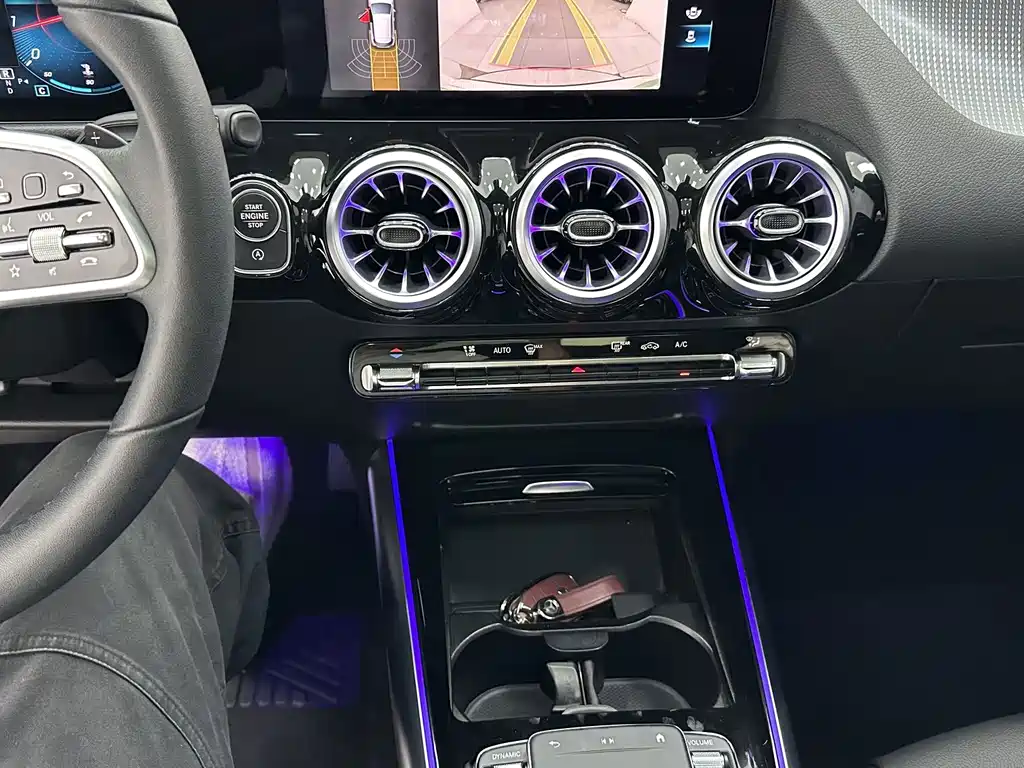 Mercedes-Benz GLA 2021 — фото 13