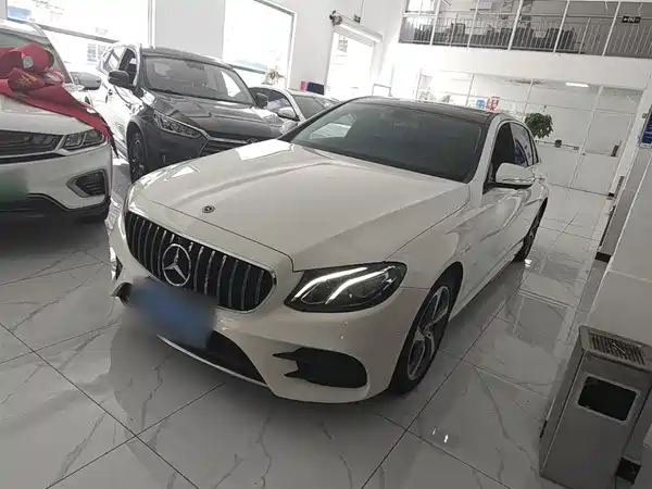 Mercedes-Benz E-Class 2019