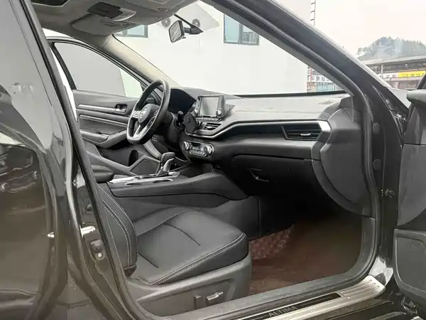 Nissan Teana 2019