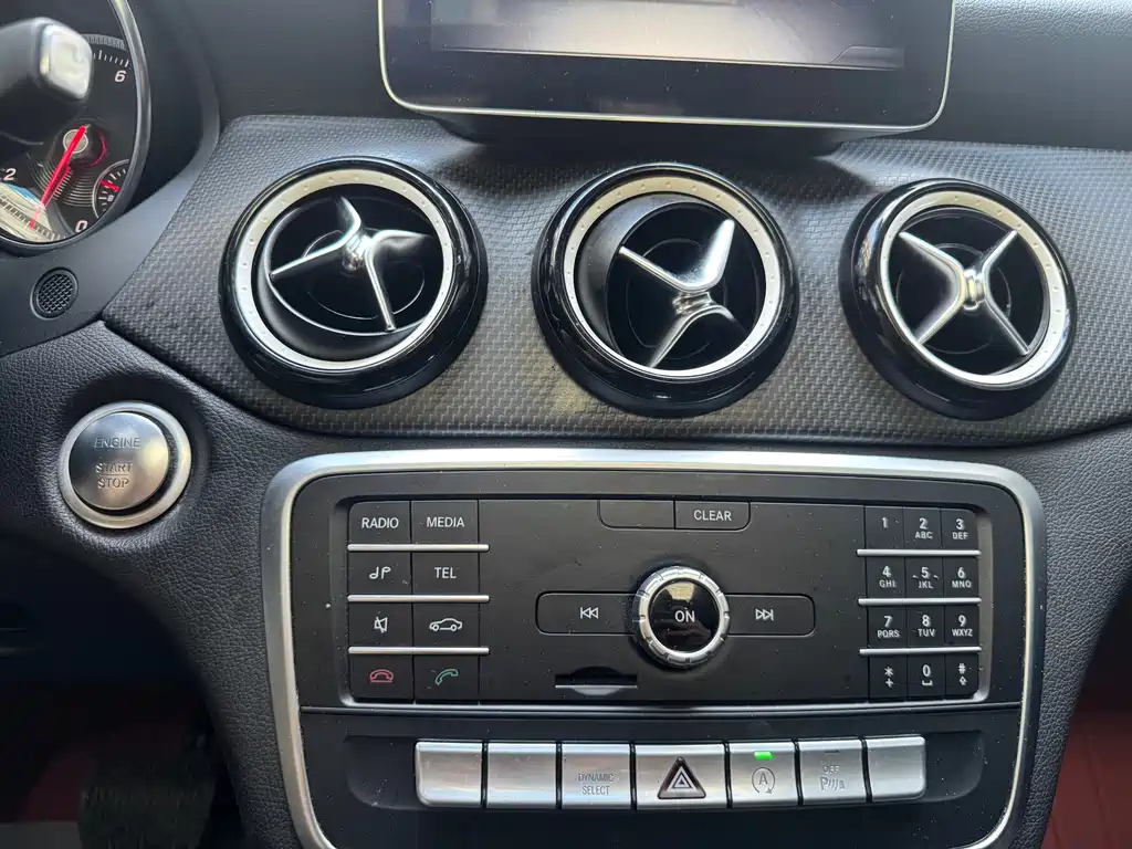 Mercedes-Benz GLA 2019 — фото 14