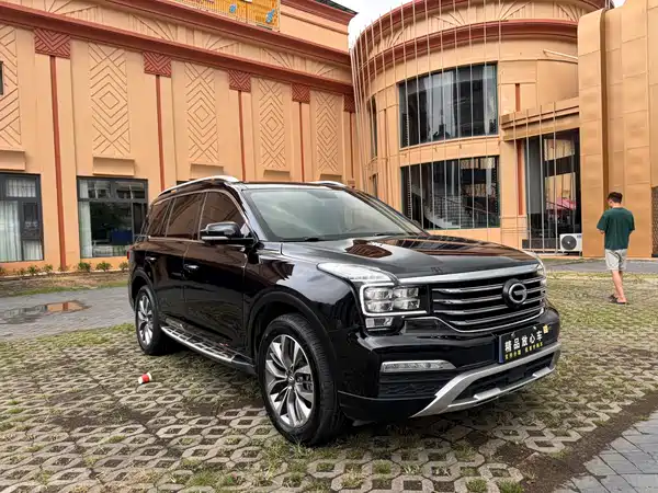 GAC Trumpchi GS8 2018