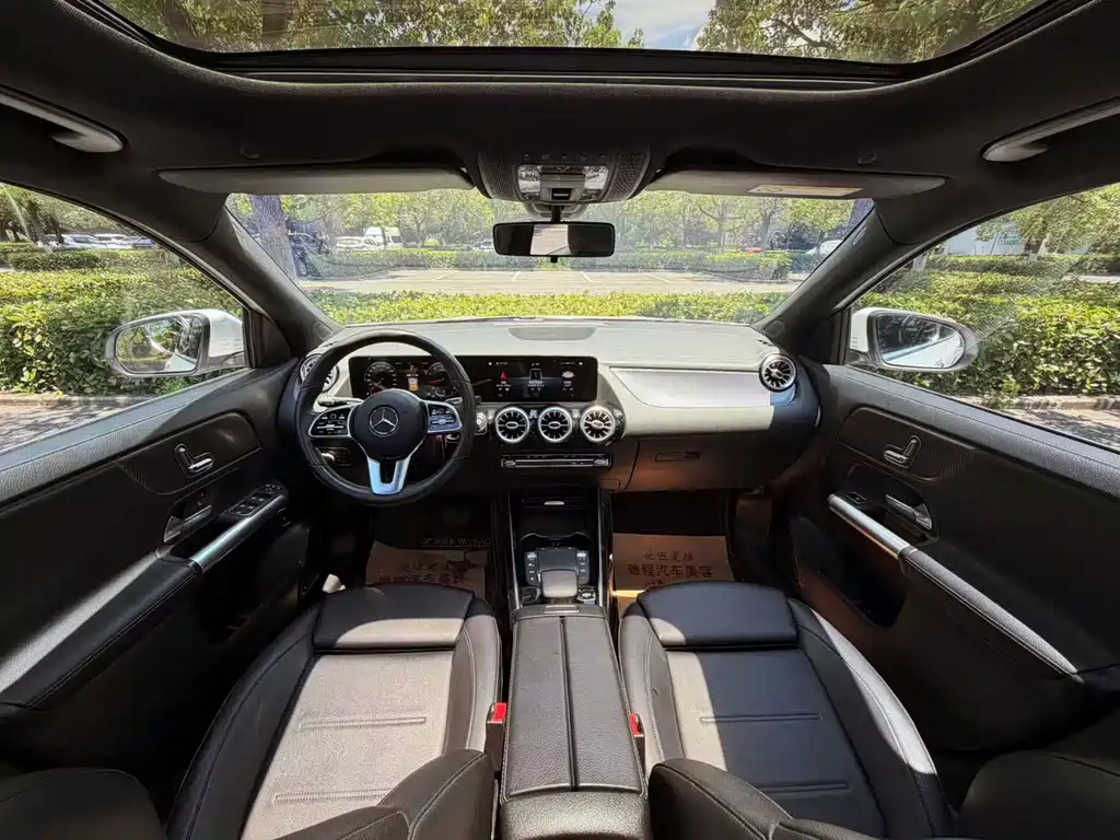 Mercedes-Benz GLA 2021 — фото 12