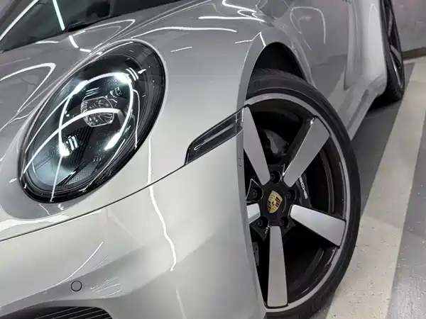 Porsche 911 2025