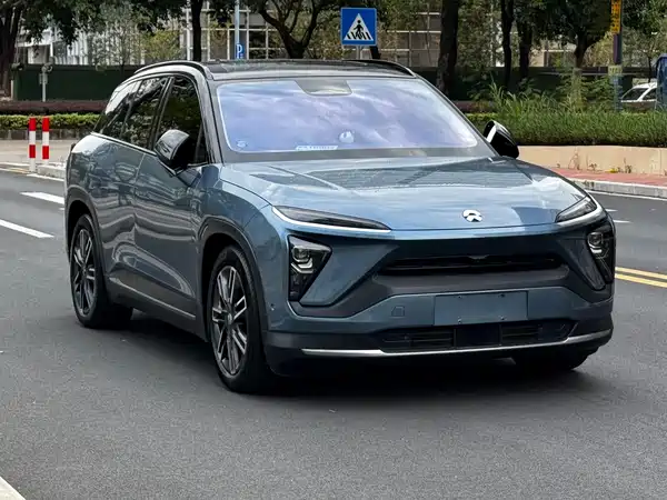 NIO ES6 2021