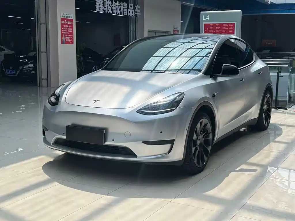 Tesla Model Y 2022 — фото 1
