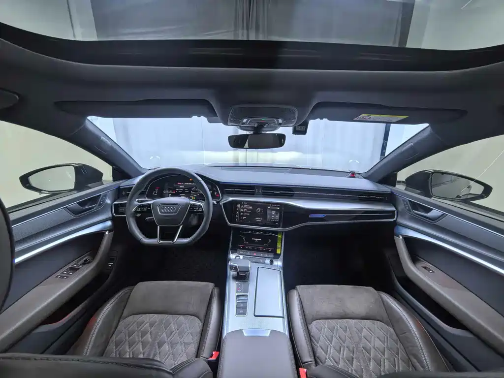 Audi A7L 2023 — фото 10