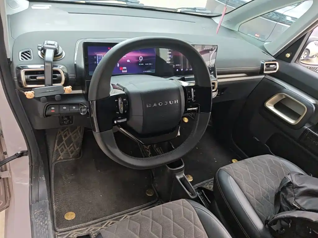 Baojun Kiwi EV 2022 — фото 10