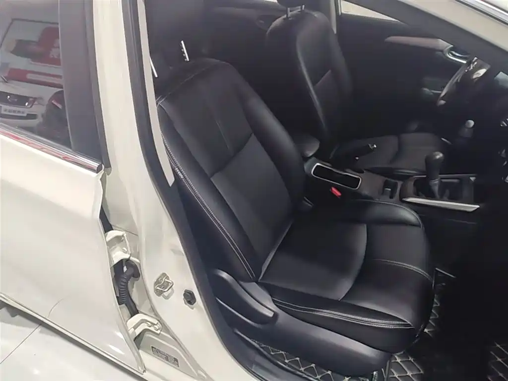 Nissan Sylphy 2020 — фото 19
