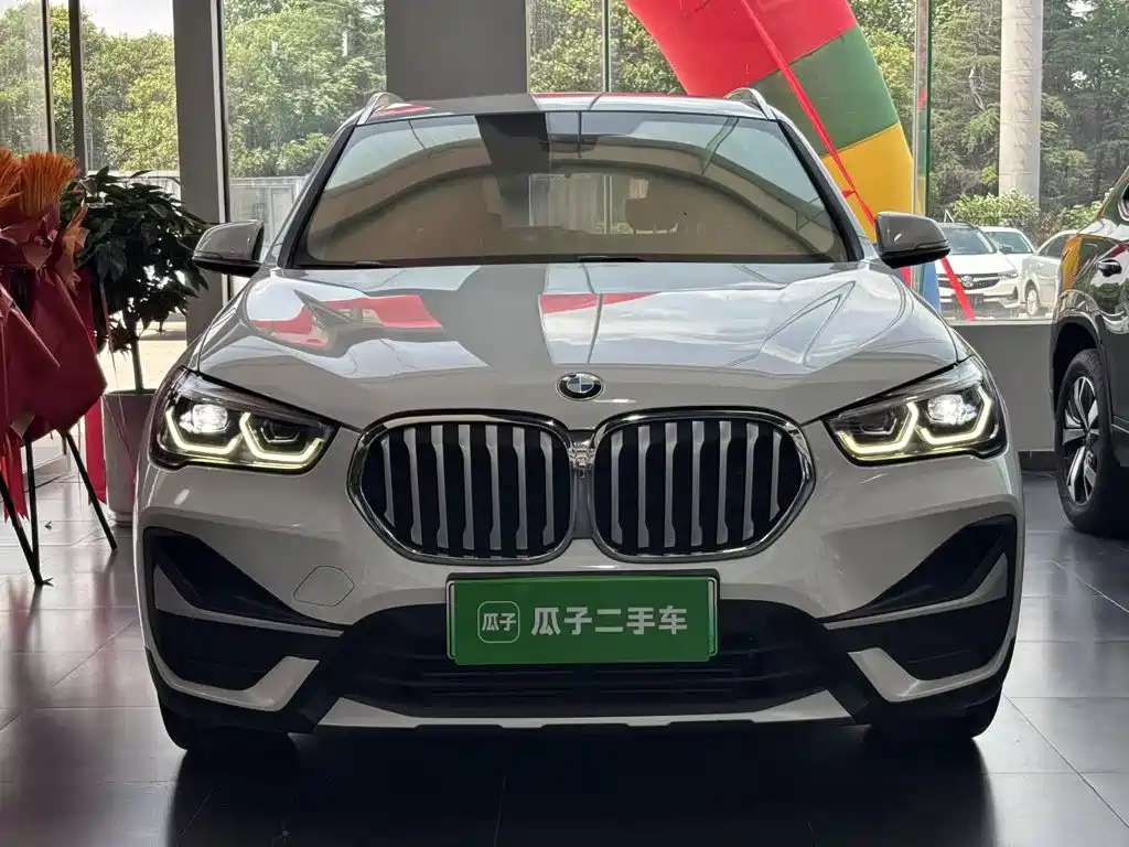 BMW X1 New Energy 2021 — фото 3