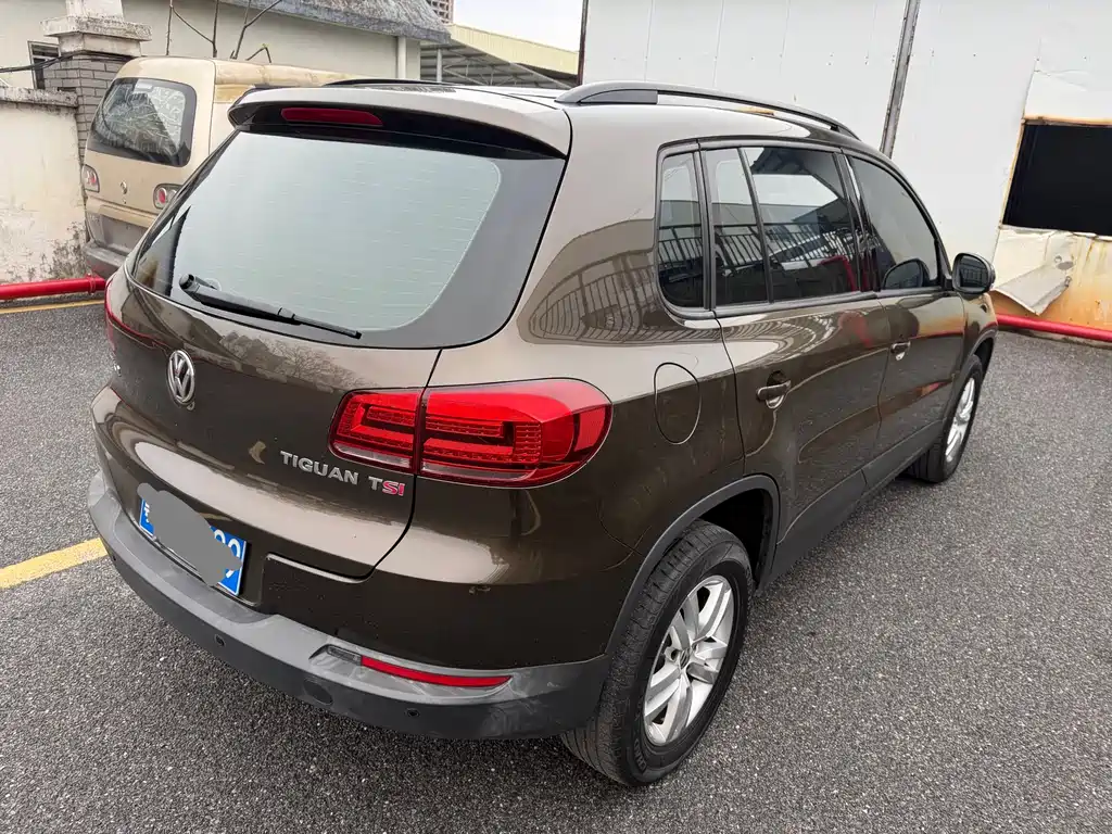 Volkswagen Tiguan 2014 — фото 4